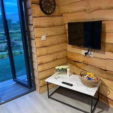 Greenview Glamping Pods Hilltown Exterior photo
