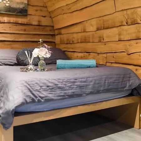 Greenview Glamping Pods Hilltown Exterior photo